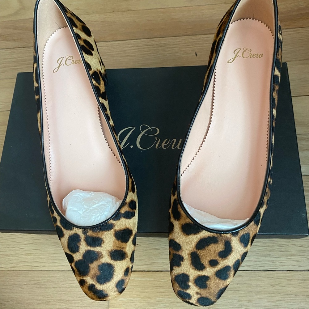 J Crew haircalf pump